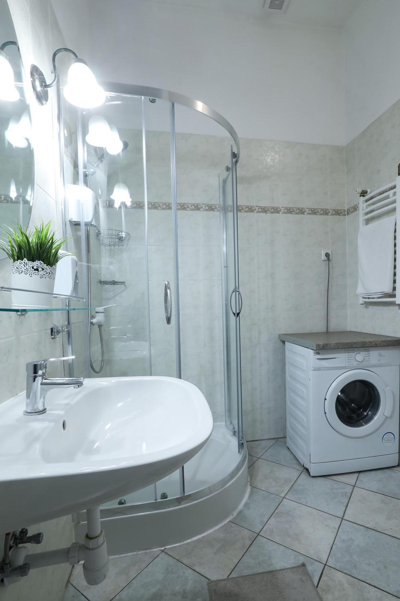 בודפשט Ozone Private Rooms מראה חיצוני תמונה